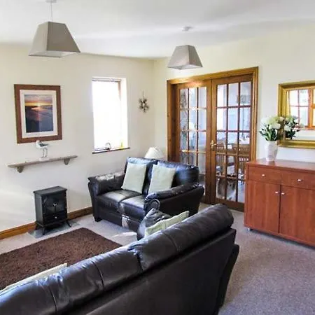 Nyaraló Curlew Cottage, *